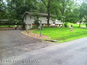 135 Marilou Ln, Bartonsville, PA 18321-9378