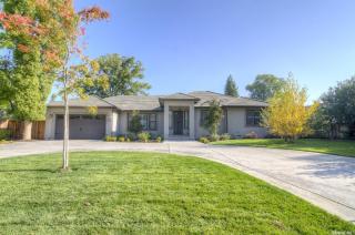 440 Larch Ln, Sacramento, CA 95864-5724