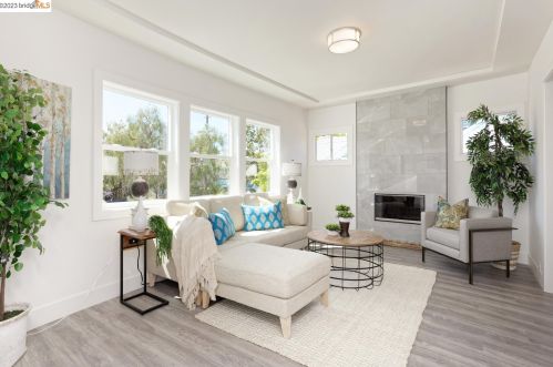 950 39 St, Oakland CA 94608-3899 exterior