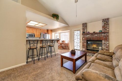 7321 Little Acorn Way, Rio Linda CA  95673-1336 exterior