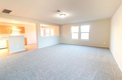 2427 Mccook Dr, Georgetown TX  78626-8153 exterior