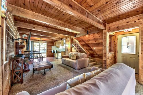 2233 Tahoe Vista Dr, South Lake Tahoe, CA 96150-4406