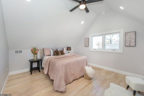 756 Drake Ave, Roselle NJ  07203-2218 exterior