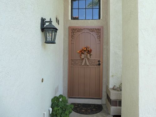 6843 Renato Ct, Chino CA  91710-6273 exterior