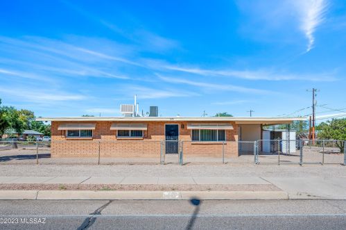 1070 Tucson Blvd, Tucson, AZ 85716-4151