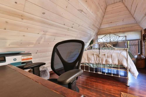 212 Riverside Ave, Ben Lomond CA  95005-9588 exterior