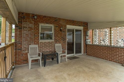 1833 Powell St, Norristown PA  19401-3025 exterior