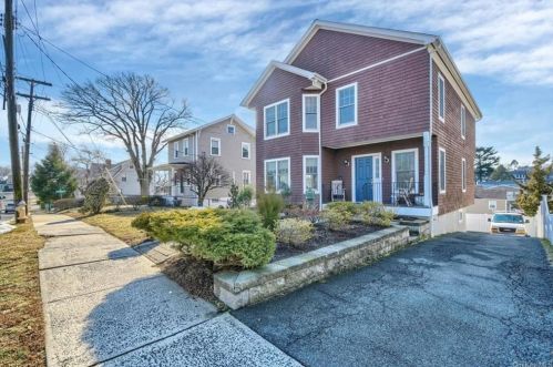 38 Rockland Ave, Rye Brook, NY 10573-2641