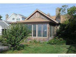 48 Sols Point Rd, Clinton, CT 06413-2320