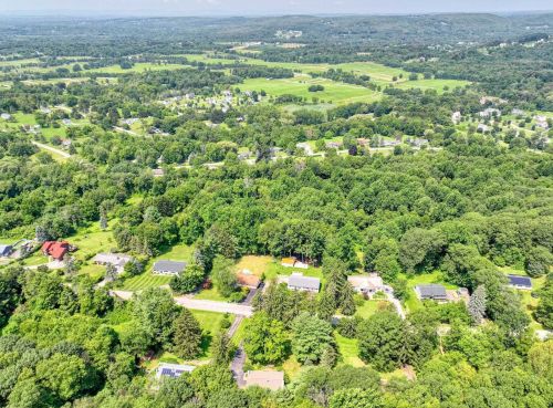 66 Brothers Rd, Poughquag NY  12570-5612 exterior