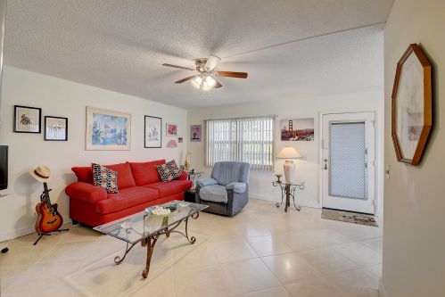 4 Normandy A, Delray Beach, FL 33484-4702