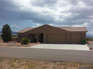 7158 Stoneaxe Dr, Kingman, AZ 86401-8260