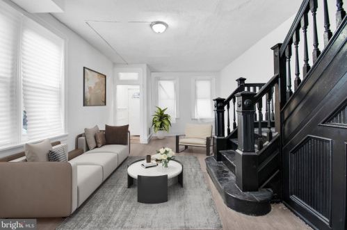 924 4th St, Camden, NJ 08102-2635