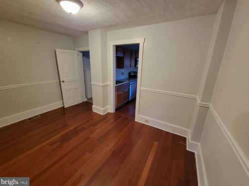 5 Orange Ave, Prospectville PA 19002-4740 exterior