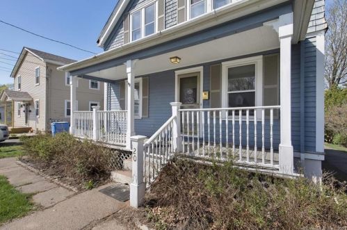 20 Packard St, Manchester, CT 06040-6434
