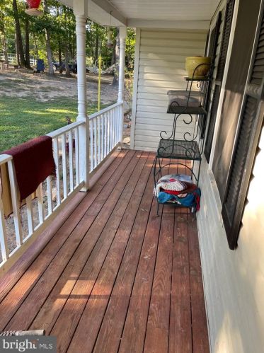 8301 Seays Rd, Spotsylvania VA  22551-3427 exterior