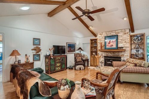 4214 Madrid Dr, Georgetown TX 78628-1306 exterior