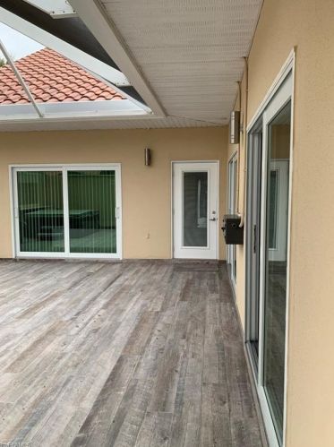 4360 Covey Ct, Naples, FL 34109-1581