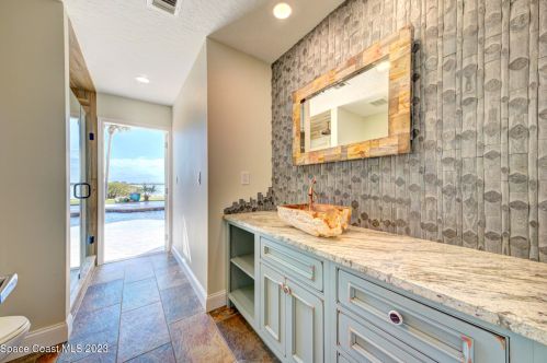 2442 Newfound Harbor Dr, Merritt Island FL  32952-2870 exterior