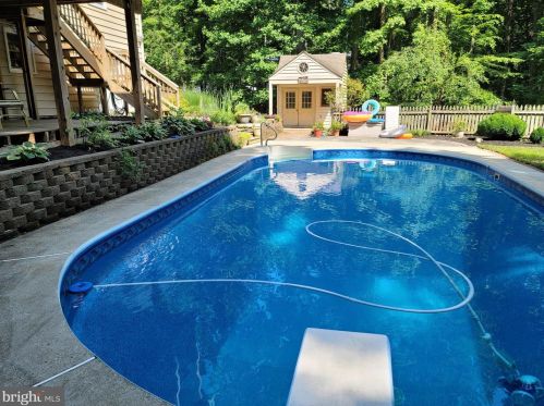 13421 Bristow Rd, Nokesville, VA 20181-3227