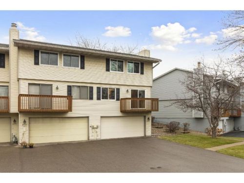 4329 Chatsworth St, Saint Paul, MN 55126-2258