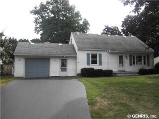 122 Harvest Dr, Rochester, NY 14626-1306