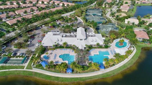 9592 Sandpiper Ln, West Palm Beach FL  33411-6316 exterior