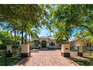 10400 64th Ave, Miami, FL 33156-4032