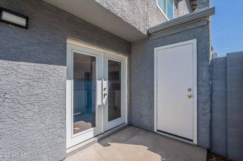 19601 7th St, Phoenix AZ  85024-1642 exterior