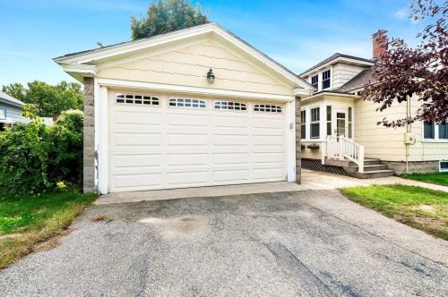 69 Allds St, Nashua NH 03060-4660 exterior