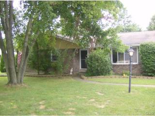 5414 Clauser Rd, Orefield, PA 18069-9029