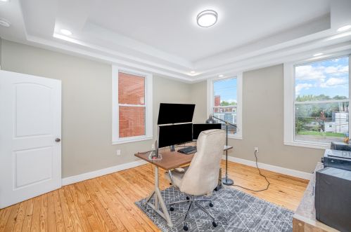 906 Greenup St, Covington KY  41011-3212 exterior