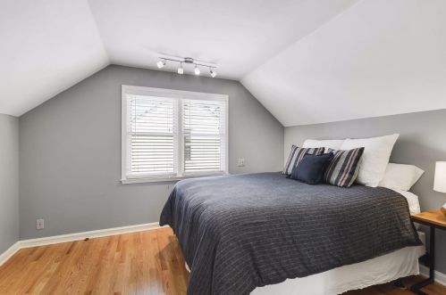 2219 Arthur St, Minneapolis MN 55418-1434 exterior