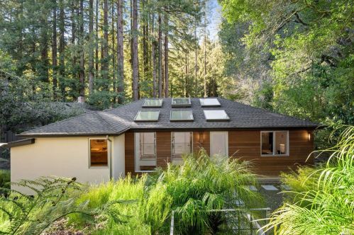 249 Blithedale Ave, Mill Valley CA  94941-2052 exterior