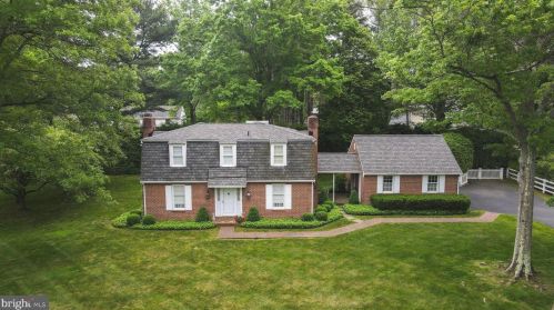 2 Taylor Way, Washington Crossing, PA 18977-1046