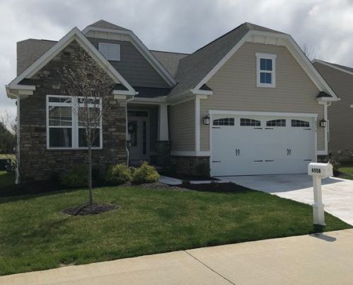 6558 Wisteria Ln, Medina, OH 44256-5542