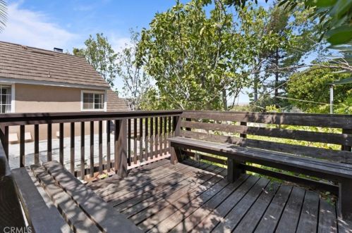 584 Andover Dr, Anaheim CA  92807-4606 exterior