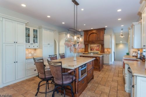 752 Ridge Road Ter, Kinnelon NJ  07405-2132 exterior