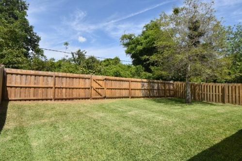 680 Loxley Ct, Titusville, FL 32780-3227