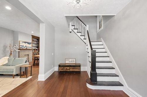 433 Hallett Pl, Pittsburgh, PA 15202-3610