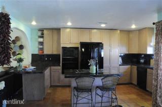 52780 Avenida Montezuma, La Quinta CA  92253-3255 exterior