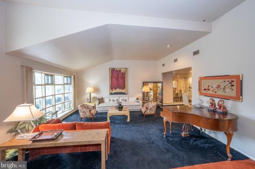 22 Dartmouth Rd, Cynwyd, PA 19004-2212