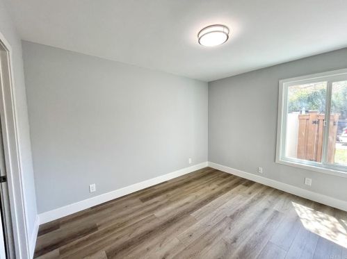 3549 Castle Glen Dr, San Diego CA 92123-2424 exterior