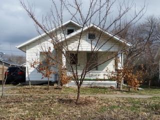 807 5th St, Fairfield IA  52556-3930 exterior
