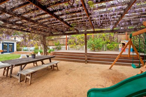 4976 Collis Ave, South Pasadena CA  91030-4002 exterior