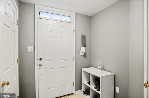 129 South Ave, Swedesboro NJ  08085-1693 exterior