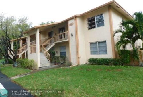 5765 Spindle Palm Ct, Delray Beach, FL 33484-2073