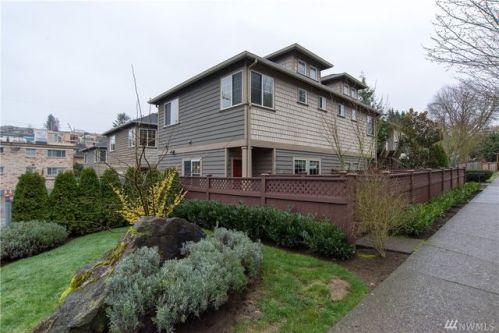 4816 40th Ave, Seattle WA  98199-1122 exterior