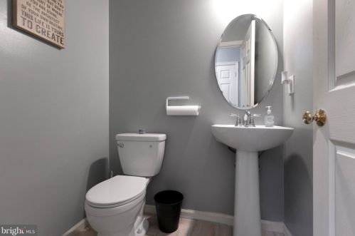 3938 Palmer Ct, Collegeville PA  19426-4811 exterior