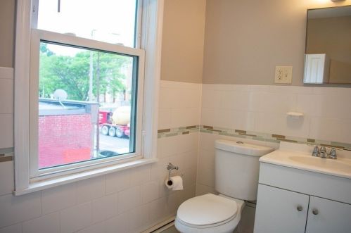 480 Centre St, Boston MA  exterior